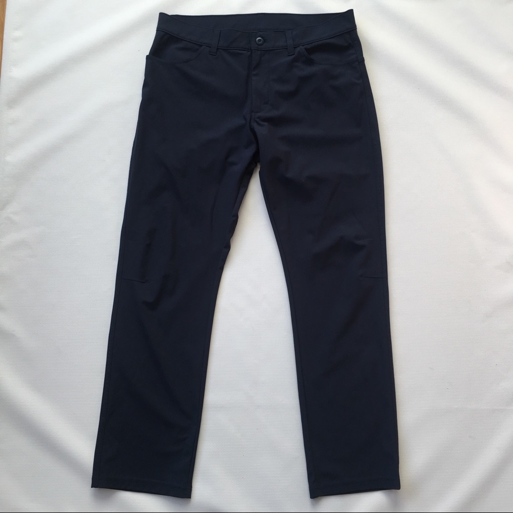 Old Navy Slim Go-Dry Performance Flex Pants-Navy